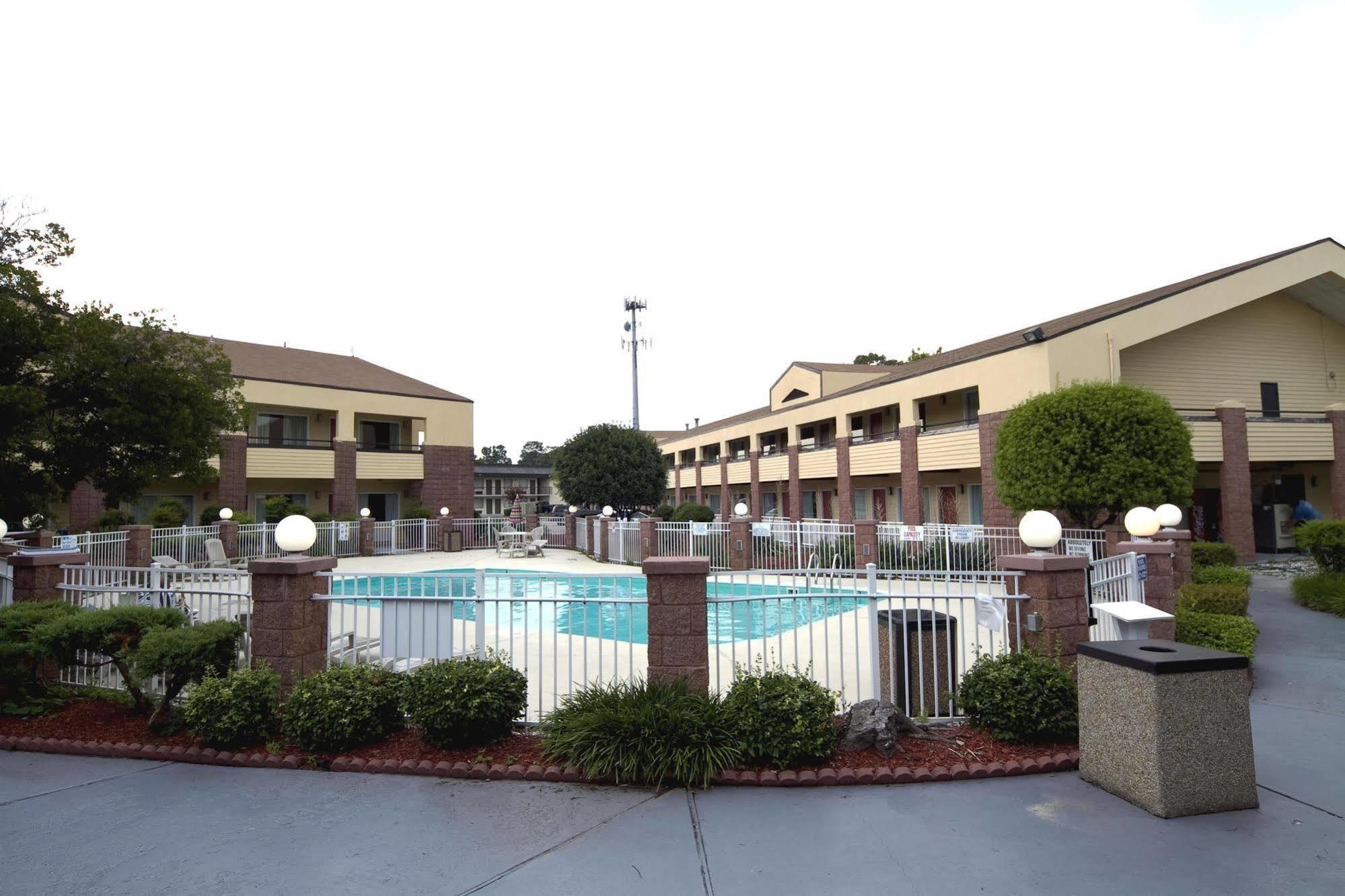 Magnuson Hotel Virginia Beach Exterior foto